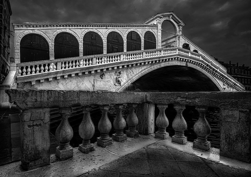 Moretti Mario Corrado-Rialto Bridge.jpg